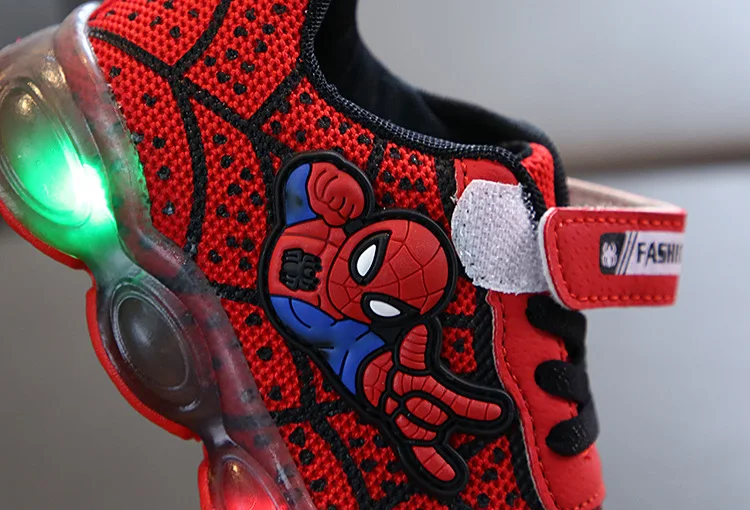 Spider man Kids Shoes With Lights Autumn Winter Toddler Boys Glowing Sneakers Children's Sports Shoes Girls Warm Led Sneakers
