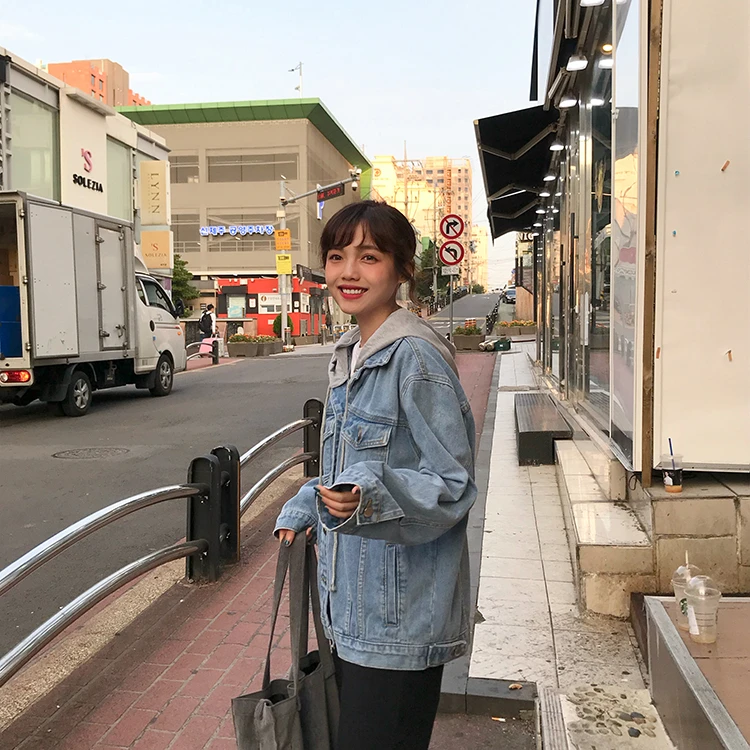 Colorfaith New 2020 Autumn Winter Women Denim Jacket Outerwear Hooded High Street Fashionable Korean Style Jeans Tops JK8303