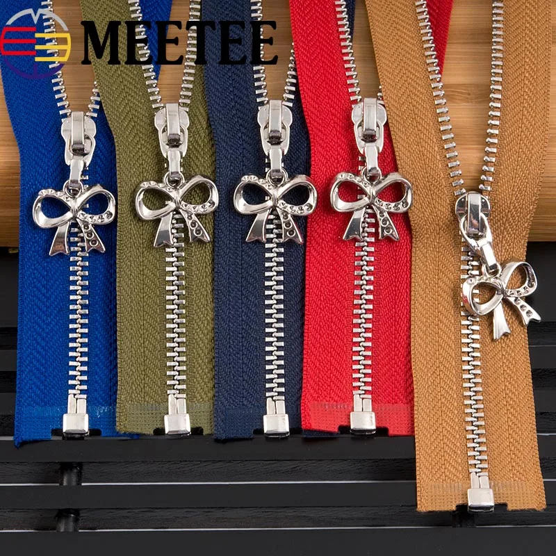 Silver Bowknot 3# Open-end Metal Zipper for Sewing Eco-friendly Jackets Coat Zippers Zip Repair Kits DIY Garment Accessories
Silver Bowknot 3# Open-end Metal Zipper for Sewing Eco-friendly Jackets Coat Zippers Zip Repair Kits DIY Garment Accessories