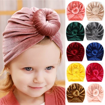 New Baby Hats Muslim Indian hats Kids Girls Velvet Beanies Pleated Donut Infant Newborn Hair Accessories Photography Props
New Baby Hats Muslim Indian hats Kids Girls Velvet Beanies Pleated Donut Infant Newborn Hair Accessories Photography Props