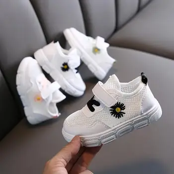 2020 Kids Shoes for Girls Sneakers Fashion Breathable Net Cloth Boys Sport Shoes Casual Children Running Shoes Summer Sandals 
2020 Kids Shoes for Girls Sneakers Fashion Breathable Net Cloth Boys Sport Shoes Casual Children Running Shoes Summer Sandals