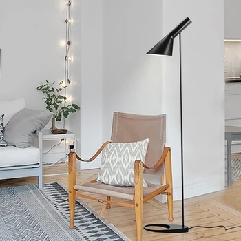 Post-modern Design iron AJ Floor Lamp Black/White Metal Stand Light for bar Living Room/Bedroom E27 LED Bulb
Post-modern Design iron AJ Floor Lamp Black/White Metal Stand Light for bar Living Room/Bedroom E27 LED Bulb
