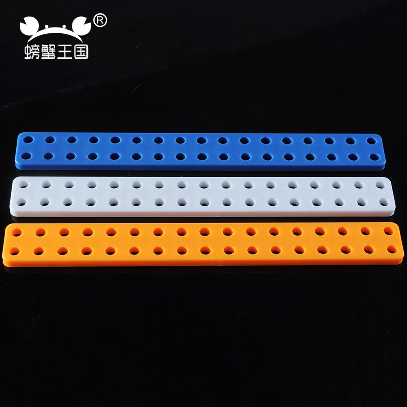 Crab Kingdom Connecting Rod Fixed Rod DIY Science And Technology for Making Accessories Material 1121 round Hole Plastic Strip 5
Crab Kingdom Connecting Rod Fixed Rod DIY Science And Technology for Making Accessories Material 1121 round Hole Plastic Strip 5