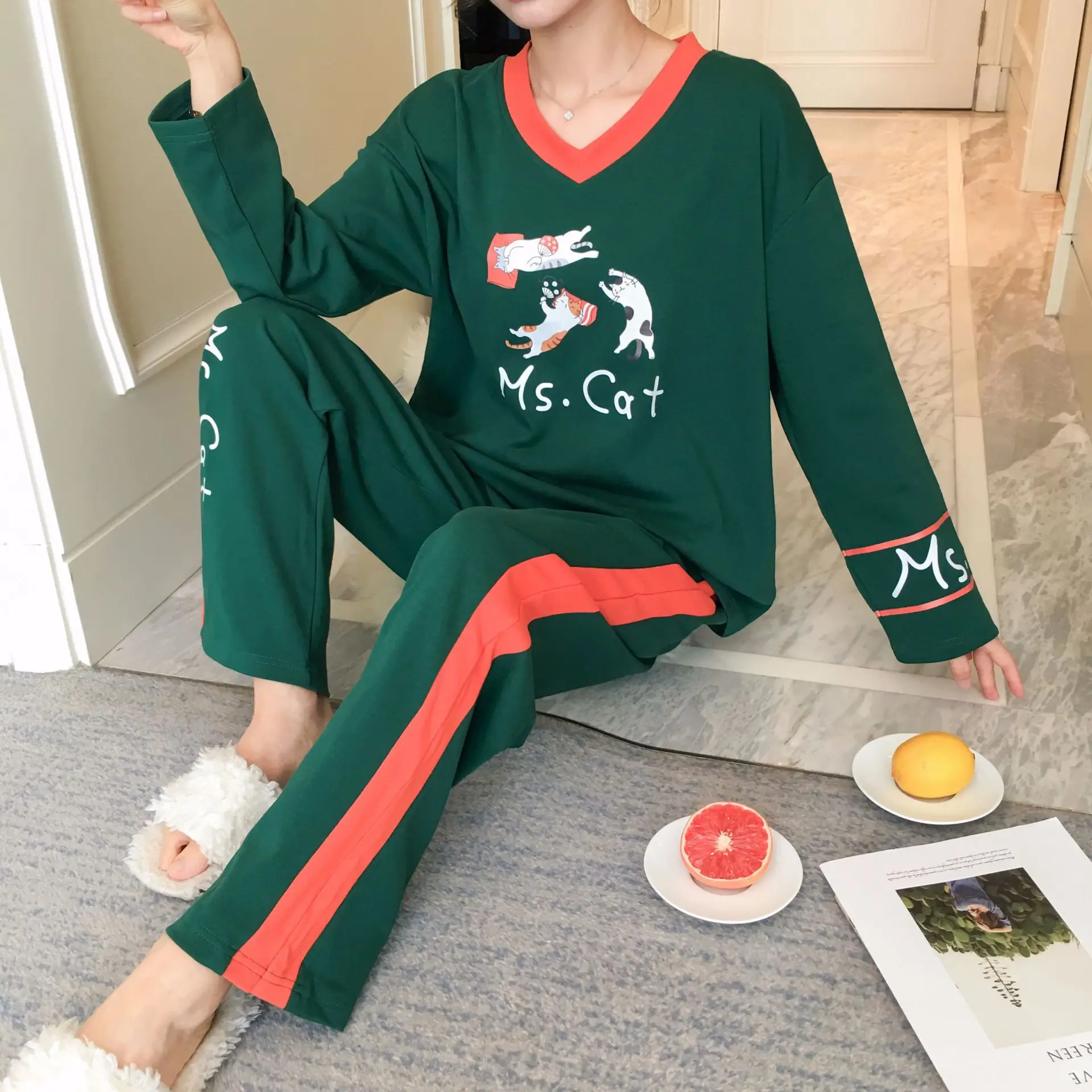 7825 # Sleep Lazy Three Cat Pullover ZY Long Sleeve Sweet Pajamas Tracksuit Piece Series
7825 # Sleep Lazy Three Cat Pullover ZY Long Sleeve Sweet Pajamas Tracksuit Piece Series
