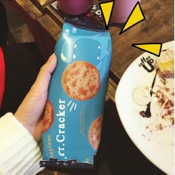 Simulation Biscuit Pencil Case Creative High School Student Pencil Case Stationery Bag Macaron Pencil Case DC501
Simulation Biscuit Pencil Case Creative High School Student Pencil Case Stationery Bag Macaron Pencil Case DC501