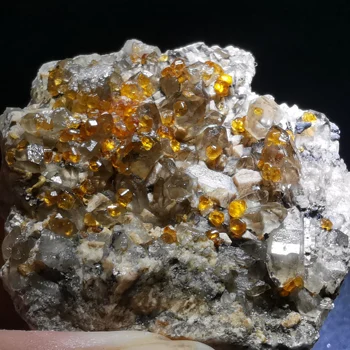 73.2g.Rare natural garnet crystal hexagonal point feldspar mica brass multi mineral crystal symbiotic halo energy healing
73.2g.Rare natural garnet crystal hexagonal point feldspar mica brass multi mineral crystal symbiotic halo energy healing