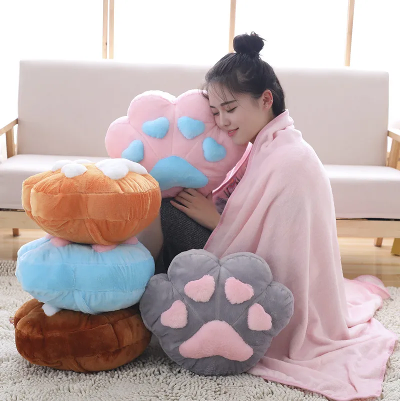 Cartoon Cute CAT'S Paw Hand-shaped Brush Pillow Air Conditioner Blanket Office Nap Blanket Air Conditioner Blanket Cushion Lumba
Cartoon Cute CAT'S Paw Hand-shaped Brush Pillow Air Conditioner Blanket Office Nap Blanket Air Conditioner Blanket Cushion Lumba
