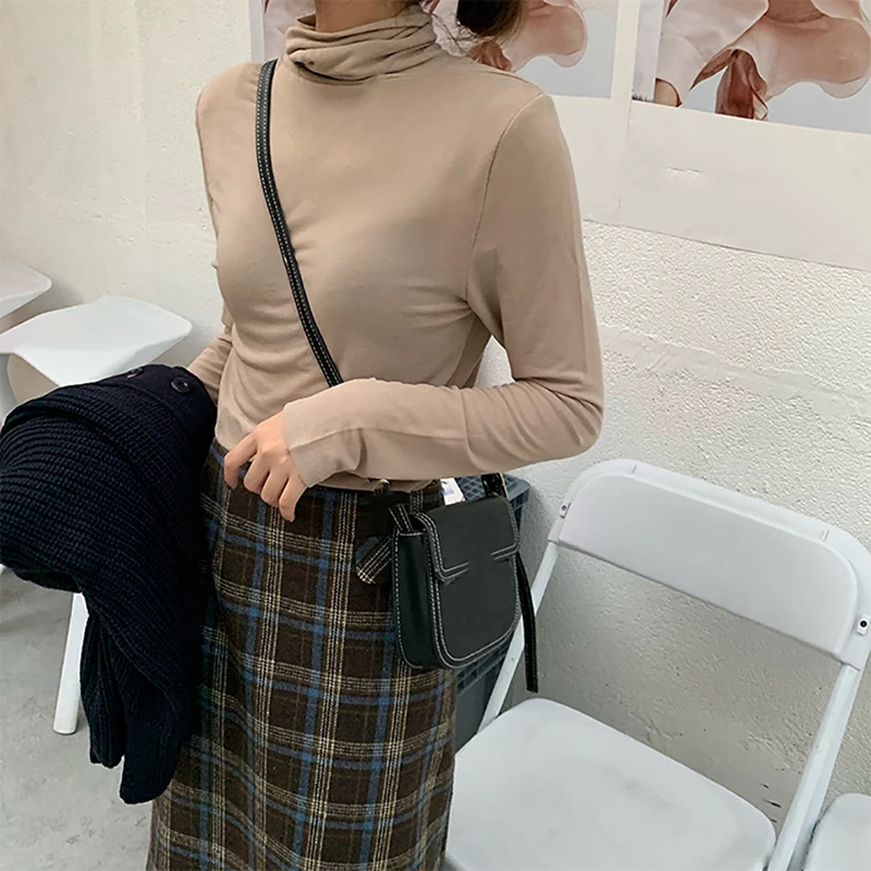 T-shirt Solid Color Neck Tops Pullover Turtleneck Slim Fit Long-sleeved Bottoming Shirt Fashion Bottoming Shirts Women
T-shirt Solid Color Neck Tops Pullover Turtleneck Slim Fit Long-sleeved Bottoming Shirt Fashion Bottoming Shirts Women
