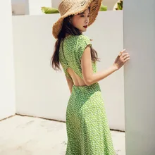 2021new fashionWomen Summer Sexy Backless Midi Dress Vintage Print Floral Split Boho Dress Casual Holiday Lady Beach Dress
2021new fashionWomen Summer Sexy Backless Midi Dress Vintage Print Floral Split Boho Dress Casual Holiday Lady Beach Dress