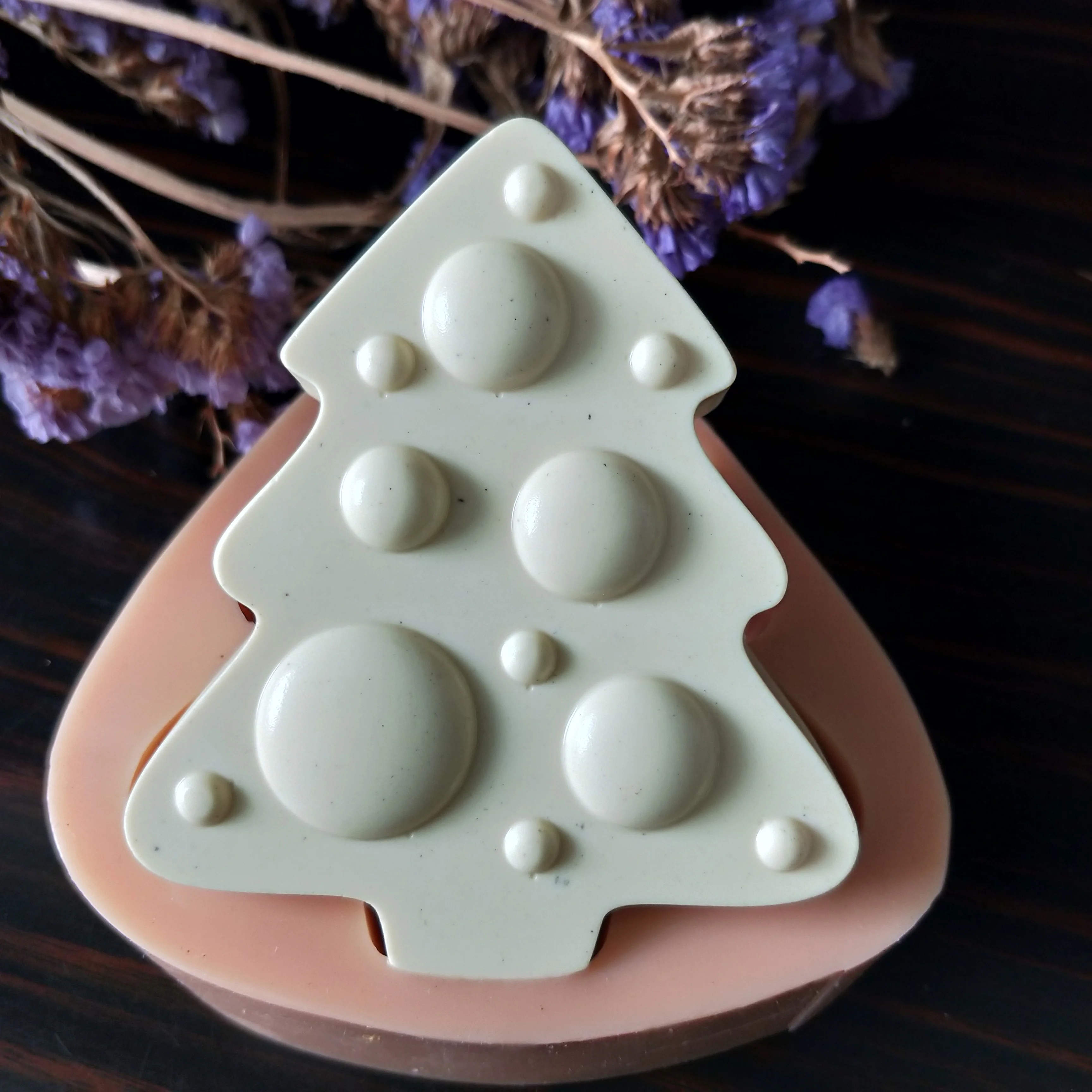 HC0162 PRZY Mold Silicone Soap Molds Gypsum Chocolate Candle Candy Mold Clay Resin Bubble Christmas Tree New Moulds Eco-friendly 
HC0162 PRZY Mold Silicone Soap Molds Gypsum Chocolate Candle Candy Mold Clay Resin Bubble Christmas Tree New Moulds Eco-friendly