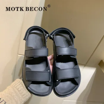MOTK BECON Designer PVC Buckle Female Sandals 2020 Luxury Brand Flat Women Sandals Woman Ladies Flat Sandals Dad Shoes Zapatos
MOTK BECON Designer PVC Buckle Female Sandals 2020 Luxury Brand Flat Women Sandals Woman Ladies Flat Sandals Dad Shoes Zapatos