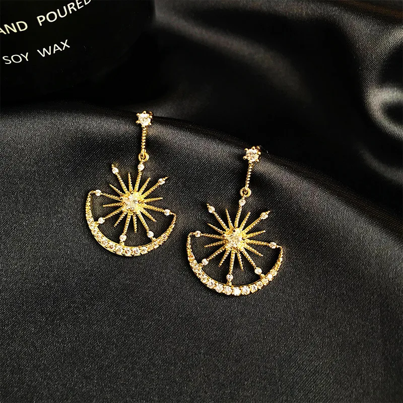 Luokey Trendy Korean Sun Moon Dangle Earrings For Women Shiny Gold Silver Color Simple Temperament Female Girls Earrings Jewelry
Luokey Trendy Korean Sun Moon Dangle Earrings For Women Shiny Gold Silver Color Simple Temperament Female Girls Earrings Jewelry