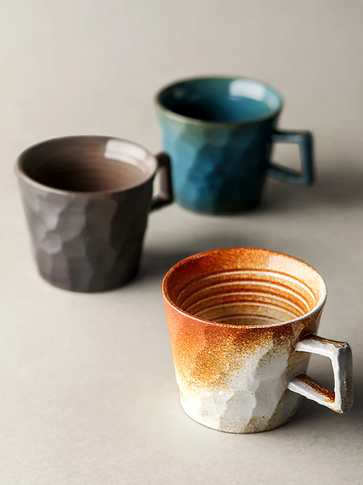 280ML Handmade Ceramic Coffee Mug Japan Simple Style Brief Retro Pottery Cups And Mugs With Handgrip Personality Cup 5 Colors
280ML Handmade Ceramic Coffee Mug Japan Simple Style Brief Retro Pottery Cups And Mugs With Handgrip Personality Cup 5 Colors