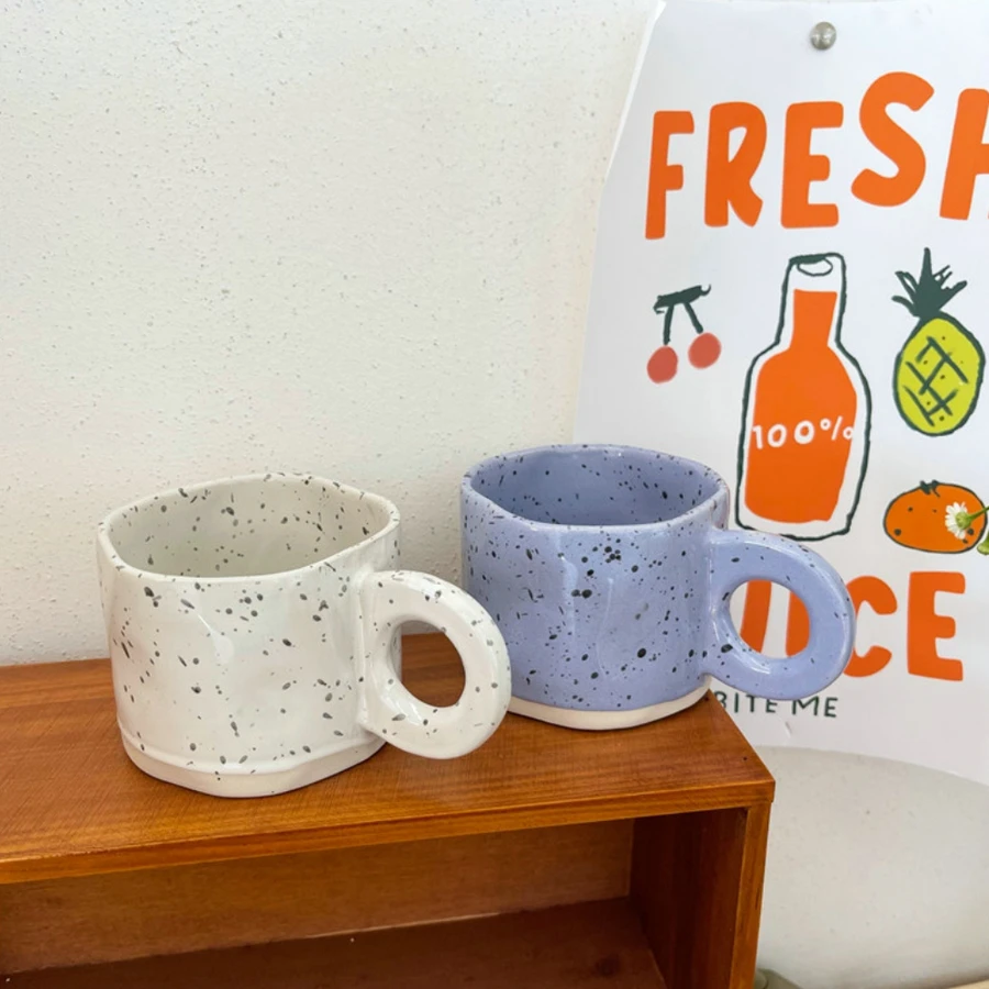 300ML Creative Ring Handle Ceramic Mug Milk Coffee Cup Office Home Drinkware Microwave Oven Couple Hand Grip Cups
300ML Creative Ring Handle Ceramic Mug Milk Coffee Cup Office Home Drinkware Microwave Oven Couple Hand Grip Cups