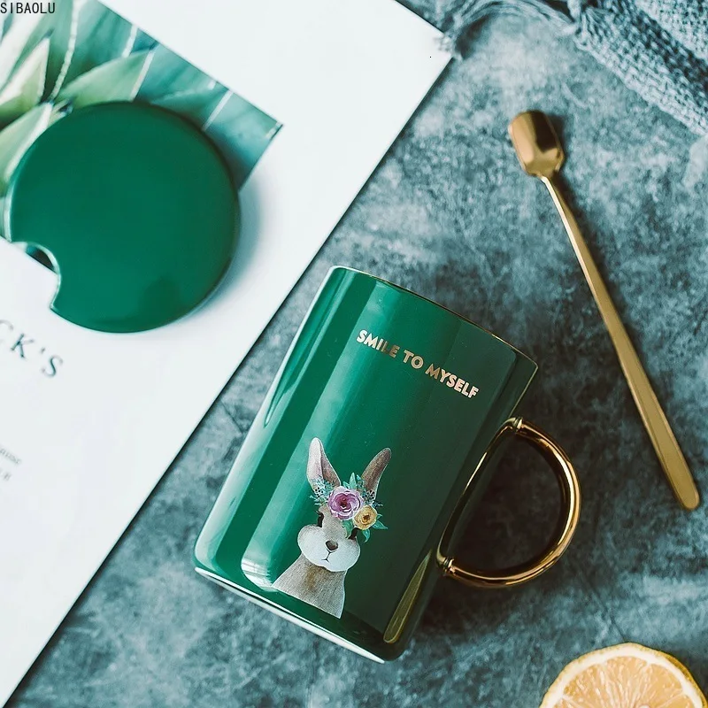 Retro Ceramic Lovely Gold Handle Animal Mug With Lid Spoon Simple Creative Cup Personality Trend Coffee Green Glaze Cartoon Mug
Retro Ceramic Lovely Gold Handle Animal Mug With Lid Spoon Simple Creative Cup Personality Trend Coffee Green Glaze Cartoon Mug