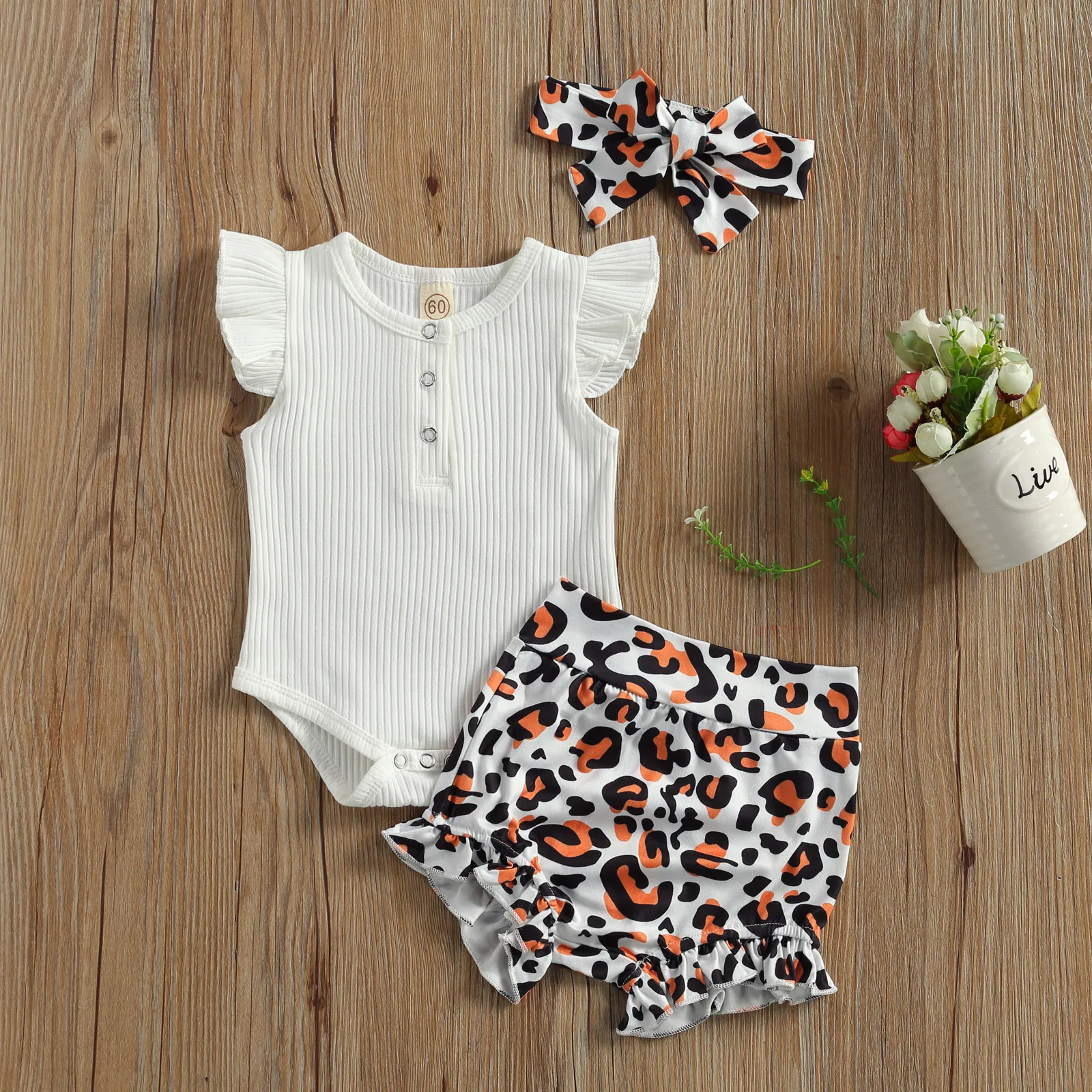 Pudcoco Newborn Baby Clothes Ribbed Solid Color Fly Sleeve Romper Print Short Pants Headband 3Pcs Outfits Birthday Party
Pudcoco Newborn Baby Clothes Ribbed Solid Color Fly Sleeve Romper Print Short Pants Headband 3Pcs Outfits Birthday Party