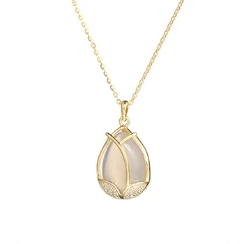 New Tulip Necklace Female Pendant Chalcedony Ins Cold Wind Net Red Flower Item Jewelry Sterling Silver Same Paragraph
New Tulip Necklace Female Pendant Chalcedony Ins Cold Wind Net Red Flower Item Jewelry Sterling Silver Same Paragraph