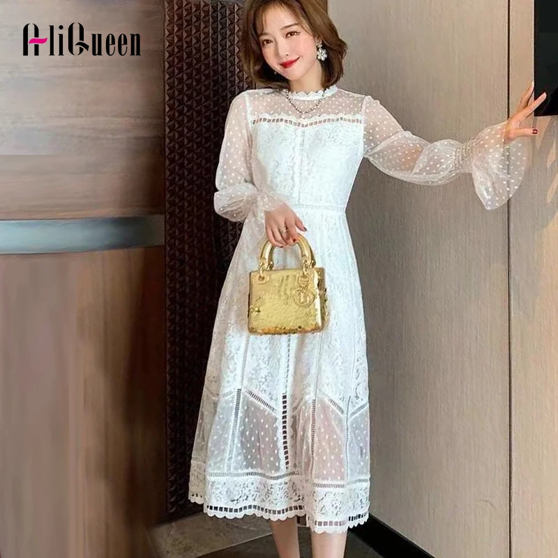 2020 Korean Women Sweet Sexy Hollow Out Mesh Patchwork Lace Dress Elegant Ladies Spring white Flare Sleeve Vintage Party Dresses
2020 Korean Women Sweet Sexy Hollow Out Mesh Patchwork Lace Dress Elegant Ladies Spring white Flare Sleeve Vintage Party Dresses