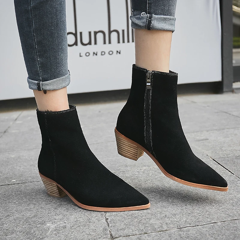 Women's genuine suede leather med heel ankle boots pointed toe black slim autumn short booties elegant ladies bootos shoes women
Women's genuine suede leather med heel ankle boots pointed toe black slim autumn short booties elegant ladies bootos shoes women