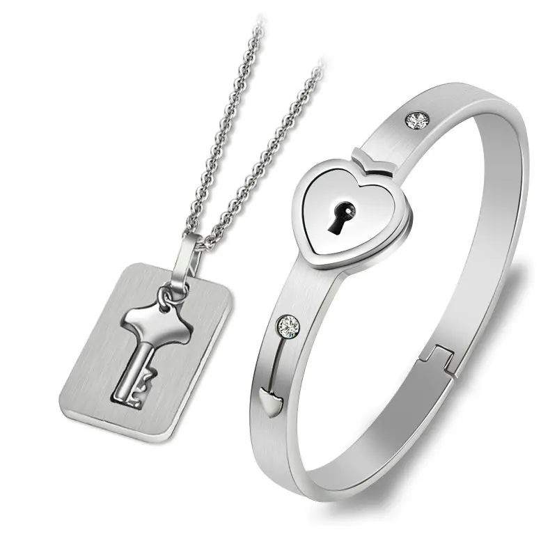 His and Hers Matching Set Couple Titanium Only You Have My Key Bangle Couple Jewelry Set For Lover Heart Lock Key Pendant
His and Hers Matching Set Couple Titanium Only You Have My Key Bangle Couple Jewelry Set For Lover Heart Lock Key Pendant