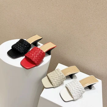 Women Weave Slippers Fashion Summer Slides Slip On Mid Heel Sandals Slippers Mules Shoes Gladiator Slippers Party Shoes Woman 
Women Weave Slippers Fashion Summer Slides Slip On Mid Heel Sandals Slippers Mules Shoes Gladiator Slippers Party Shoes Woman