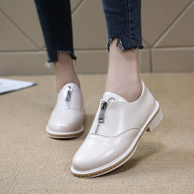 Plus Size Platform Oxfords Women Shoes Woman Nice Solid Patent Leather Casual Shoes for Women Flats Slip On Zip Ladies Shoes
Plus Size Platform Oxfords Women Shoes Woman Nice Solid Patent Leather Casual Shoes for Women Flats Slip On Zip Ladies Shoes