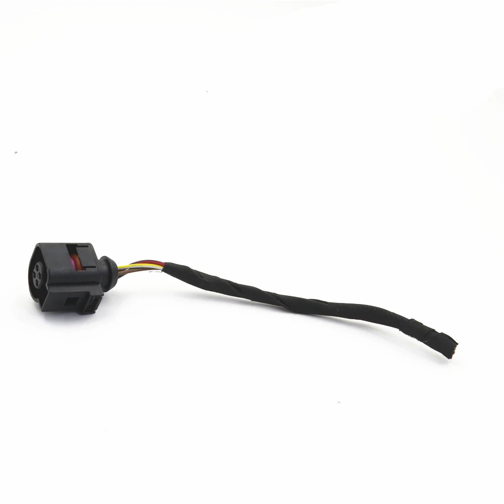 1PCS 4B0973712 4Pin Car Coolant Temperature Sensor Plug For VW Jetta Golf Passat Beetle Q5 A3 A4 S4 A6
1PCS 4B0973712 4Pin Car Coolant Temperature Sensor Plug For VW Jetta Golf Passat Beetle Q5 A3 A4 S4 A6