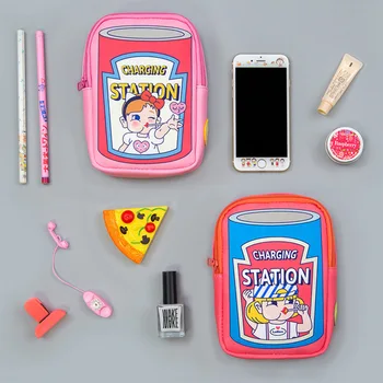 Bentoy Cute Girls Carry Phone Bags Cartoon Printed Multinfunction Earphone Wire Hole Bags Zipper Pattern Bentoy Coin Purse Bag
Bentoy Cute Girls Carry Phone Bags Cartoon Printed Multinfunction Earphone Wire Hole Bags Zipper Pattern Bentoy Coin Purse Bag