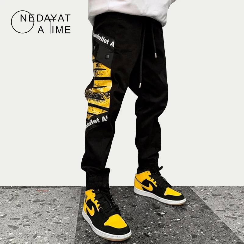 Multi Pockets Design Joggers Cargo Harem Pants Streetwear 2019 Men Autumn Hip Hop Casual Sweatpants Male Pants Tide Trousers men 
Multi Pockets Design Joggers Cargo Harem Pants Streetwear 2019 Men Autumn Hip Hop Casual Sweatpants Male Pants Tide Trousers men