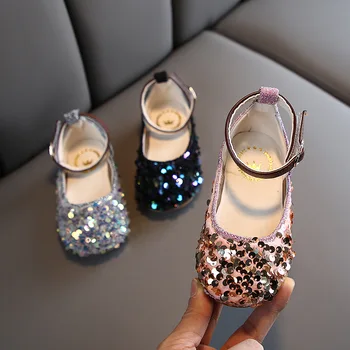 Children Leather Shoes Casual Girls Princess Flat Heel Party Shoes Fashion Sequins Bow Pearl Kids Shoes
Children Leather Shoes Casual Girls Princess Flat Heel Party Shoes Fashion Sequins Bow Pearl Kids Shoes
