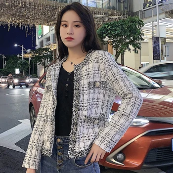 Black New Womens Tweed Plaid Autumn Small Fragrance Long Sleeve Elegant Tassel Jackets Open Stitch Coats Outerwear
Black New Womens Tweed Plaid Autumn Small Fragrance Long Sleeve Elegant Tassel Jackets Open Stitch Coats Outerwear