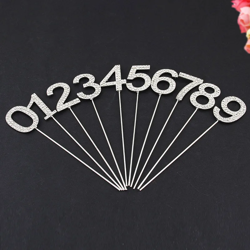 One Year Old Cake Insert European and American Alloy Rhinestone Number Birthday Cake Insert Card Decoration Cake Decoration
One Year Old Cake Insert European and American Alloy Rhinestone Number Birthday Cake Insert Card Decoration Cake Decoration