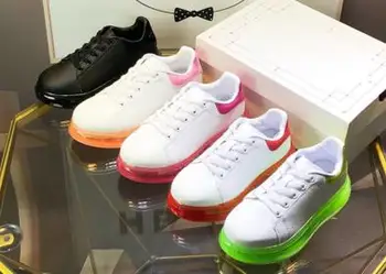 boy's and Girls' white shoes Kids brand shoes 
boy's and Girls' white shoes Kids brand shoes