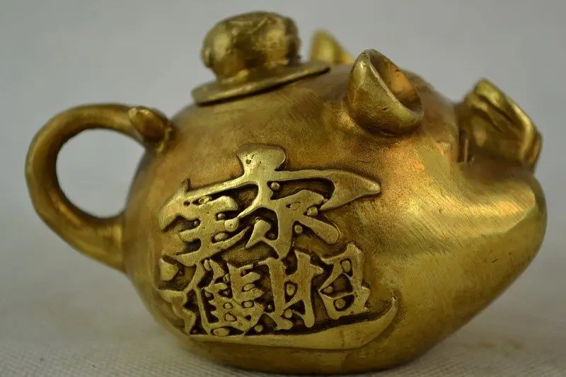 

Old Decorated Handwork Copper Carve Rich Pig Shape Special Lucky Lovely Tea Pot