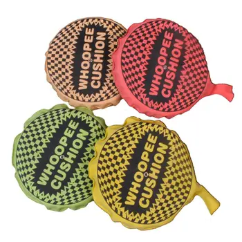 Fun Farting Whoopee Cushion Self Inflating Fart Balloon Gag in Polybag with Pups Kissen Christmas Hallween Funny Party Toy
Fun Farting Whoopee Cushion Self Inflating Fart Balloon Gag in Polybag with Pups Kissen Christmas Hallween Funny Party Toy