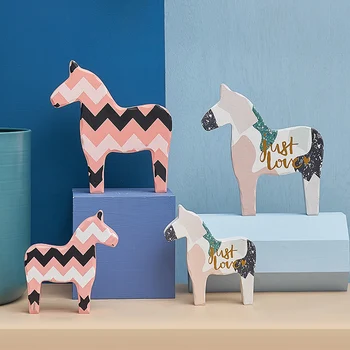 Cute Wooden Horse Resin Creative Figurines Nordic Modern Home Mini Animals Ornaments Children's Room Decoration New MM60XBJ
Cute Wooden Horse Resin Creative Figurines Nordic Modern Home Mini Animals Ornaments Children's Room Decoration New MM60XBJ