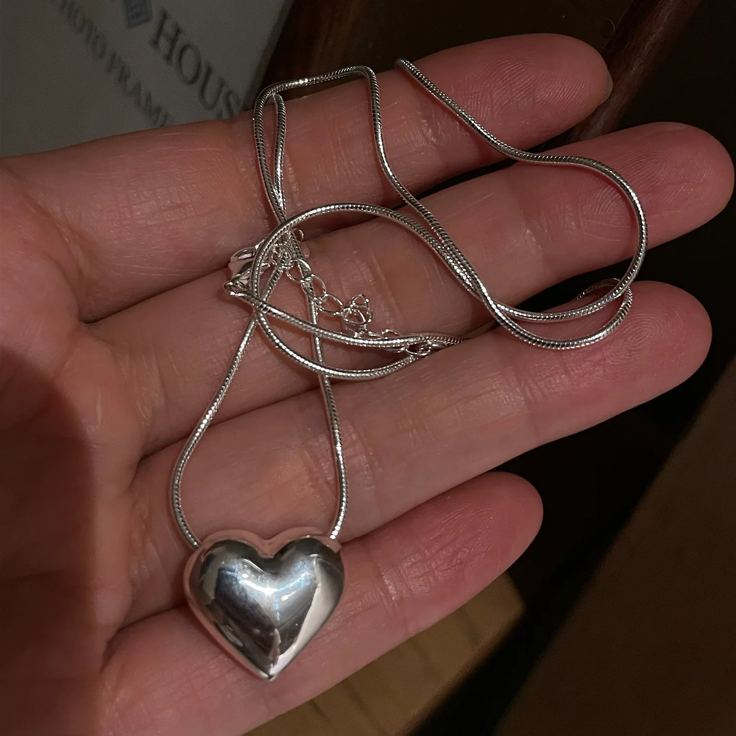 Exquisite Silver Color Heart Pendant Necklace for Cocktail Party Women's Chain Necklace Bridal Necklace Wedding Jewelry Gifts
Exquisite Silver Color Heart Pendant Necklace for Cocktail Party Women's Chain Necklace Bridal Necklace Wedding Jewelry Gifts