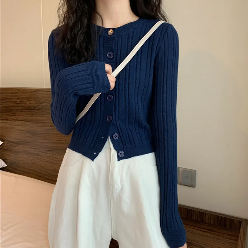 Retro Sweater Cardigan Women Fashion Solid Color Short Knitted Cardigan Spring Autumn Sweaters Tops
Retro Sweater Cardigan Women Fashion Solid Color Short Knitted Cardigan Spring Autumn Sweaters Tops
