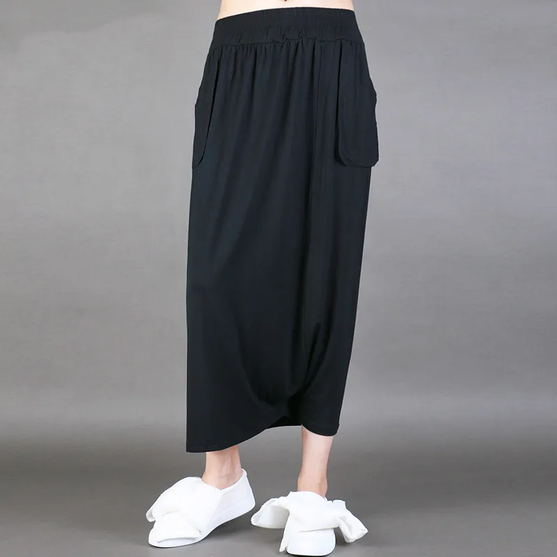 XUXI 2020 Summer New Crotch Pants Elastic Waist Loose Loose Wide Legs Big Crotch Pants Collapse Pants Pantalon Femme FZ1467
XUXI 2020 Summer New Crotch Pants Elastic Waist Loose Loose Wide Legs Big Crotch Pants Collapse Pants Pantalon Femme FZ1467