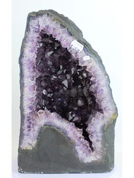AMETHYST Geode Cluster - Incredible Natural mineral beauty from Brazil - Extra Qual. - Measure: 13,2 KG - 34 x 21 x 16 CM
AMETHYST Geode Cluster - Incredible Natural mineral beauty from Brazil - Extra Qual. - Measure: 13,2 KG - 34 x 21 x 16 CM