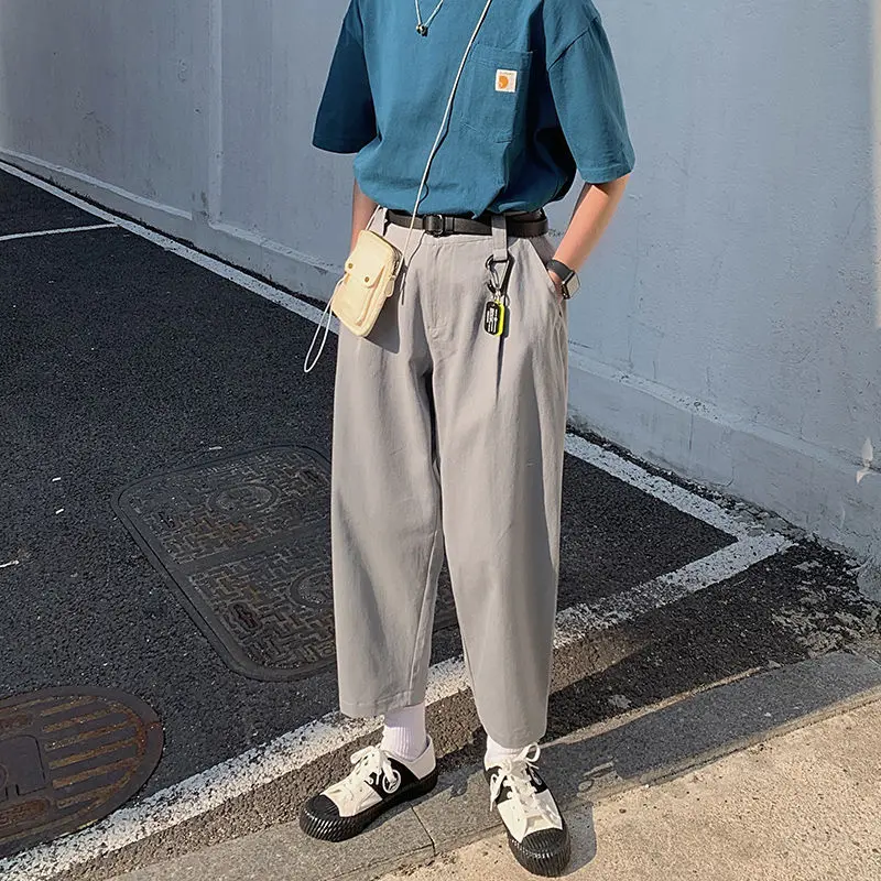Men's casual trousers 2020 spring and summer new solid color loose wild casual trousers young personality fashion trend men's
Men's casual trousers 2020 spring and summer new solid color loose wild casual trousers young personality fashion trend men's