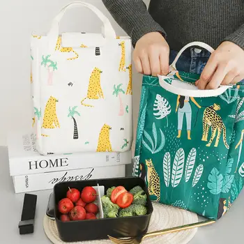 Cartoon Oversized Canvas Lunch Bag Portable Thermal Lunch Box Food Bag Office Picnic Drink Insulation Organizer Tote Fast Ship
Cartoon Oversized Canvas Lunch Bag Portable Thermal Lunch Box Food Bag Office Picnic Drink Insulation Organizer Tote Fast Ship
