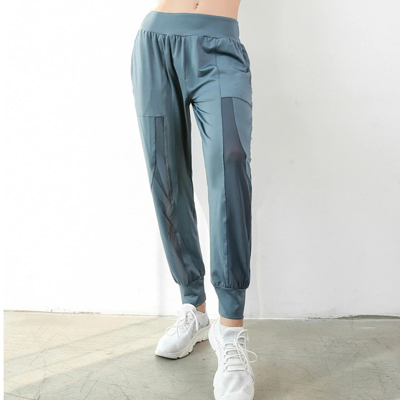 Naked-feel Fabric Loose Fit Sport Workout Joggers Women Butter Soft Elastic Workout Gym Joggers with Two Side Pocket
Naked-feel Fabric Loose Fit Sport Workout Joggers Women Butter Soft Elastic Workout Gym Joggers with Two Side Pocket