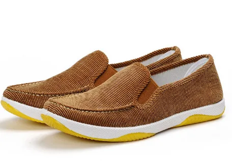 Men's shoes spring new breathable tide shoes Korean version of the trend of sports and leisure men's shoes
Men's shoes spring new breathable tide shoes Korean version of the trend of sports and leisure men's shoes