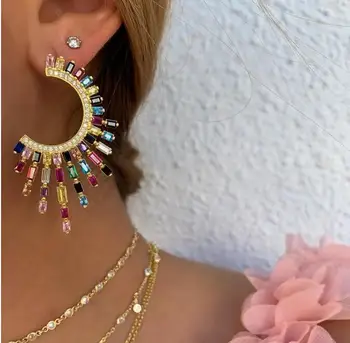 Accking luxury Multicolor Earrings For Women Accessories Full Cubic Zirconia Earrings Jewelry pendientes mujer moda
Accking luxury Multicolor Earrings For Women Accessories Full Cubic Zirconia Earrings Jewelry pendientes mujer moda