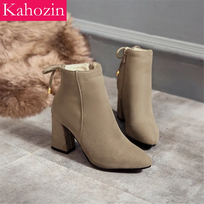 Kahozin fashion high heel ankle boot square heel 8CM zip suede spring/autumn nice shoes for women office casual size 34-43
Kahozin fashion high heel ankle boot square heel 8CM zip suede spring/autumn nice shoes for women office casual size 34-43