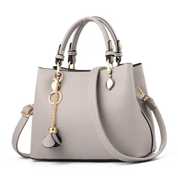 2019 New Women's Bag Luxury Handbags Women Bags Designer New Wave Fashion Handbags Shoulder Messenger Bag Ladies Wild Handbag 
2019 New Women's Bag Luxury Handbags Women Bags Designer New Wave Fashion Handbags Shoulder Messenger Bag Ladies Wild Handbag