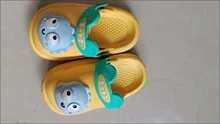 Sandalias de verano al aire libre para niños y niñas, zapatillas de playa con bonitos dibujos animados para interiores