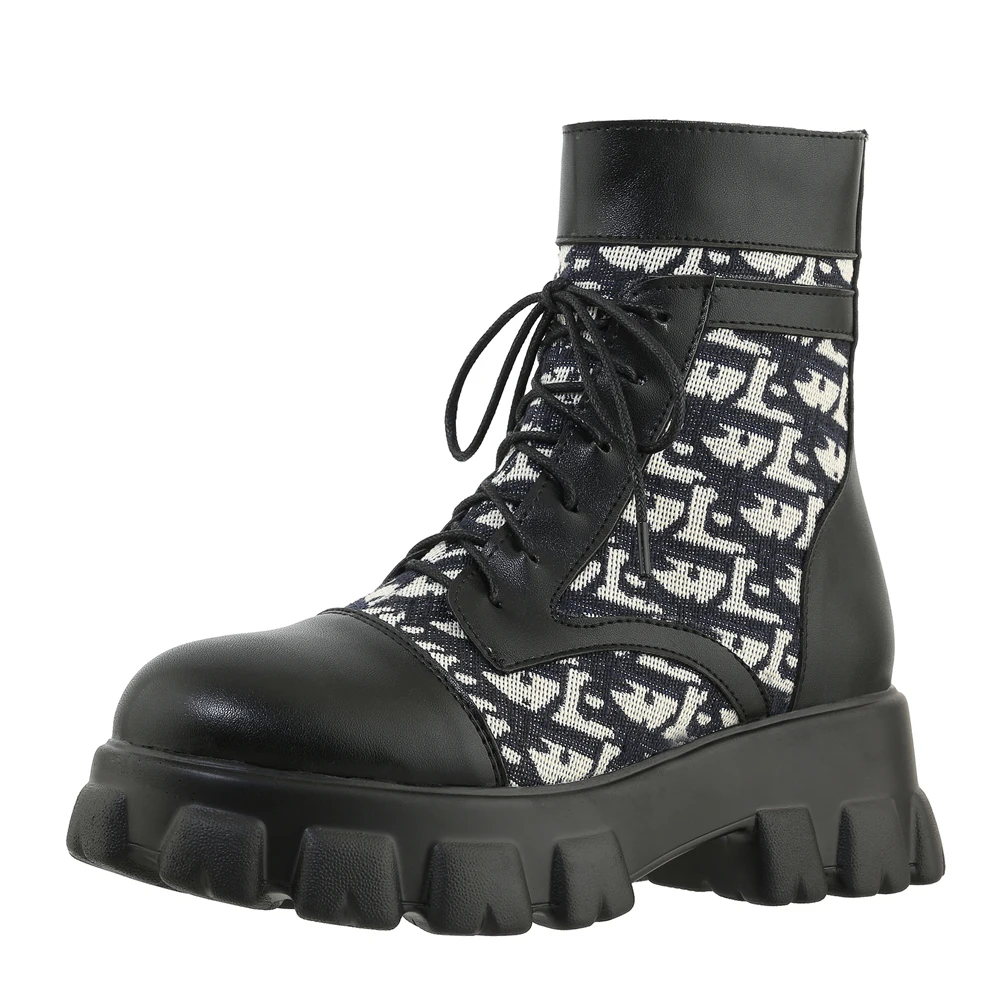 TPU Thick Bottom Wear-Resistant Lace Ankle Boots Paisley Pattern Autumn And Winter Street Fashion Punk High-Top Shoes
TPU Thick Bottom Wear-Resistant Lace Ankle Boots Paisley Pattern Autumn And Winter Street Fashion Punk High-Top Shoes
