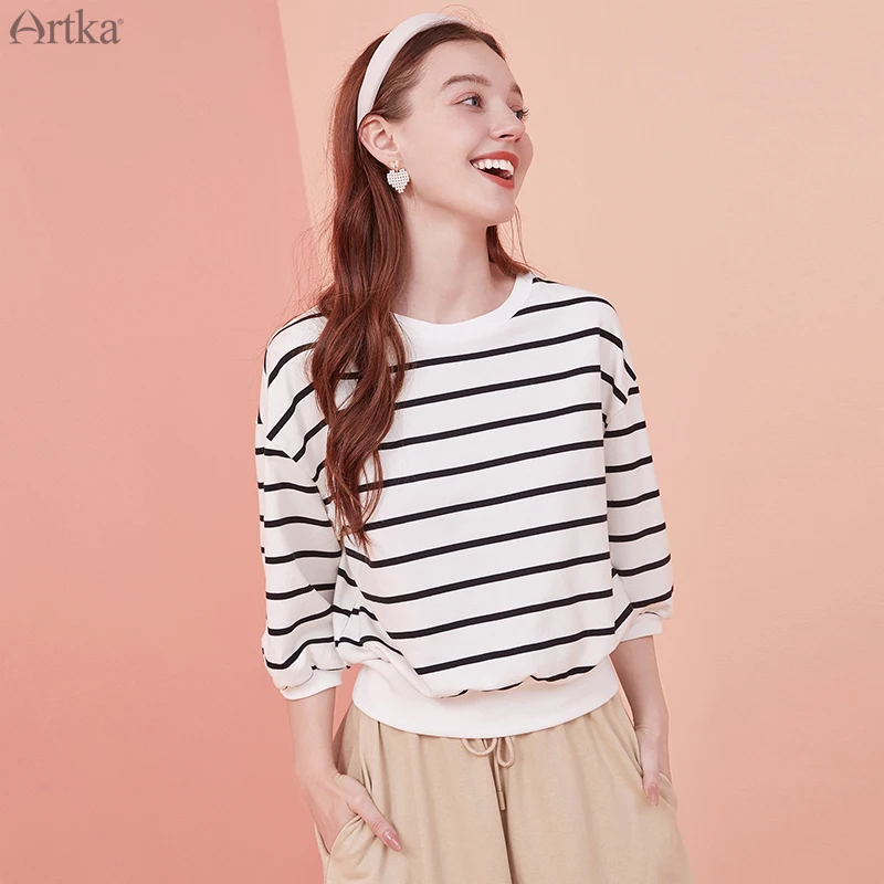 ARTKA 2020 Autumn New Women Sweatshirt Fashion Casual Lantern Sleeve Stripe Sweatshirt Loose O-Neck Pullover Sweatshirt VA25100Q
ARTKA 2020 Autumn New Women Sweatshirt Fashion Casual Lantern Sleeve Stripe Sweatshirt Loose O-Neck Pullover Sweatshirt VA25100Q